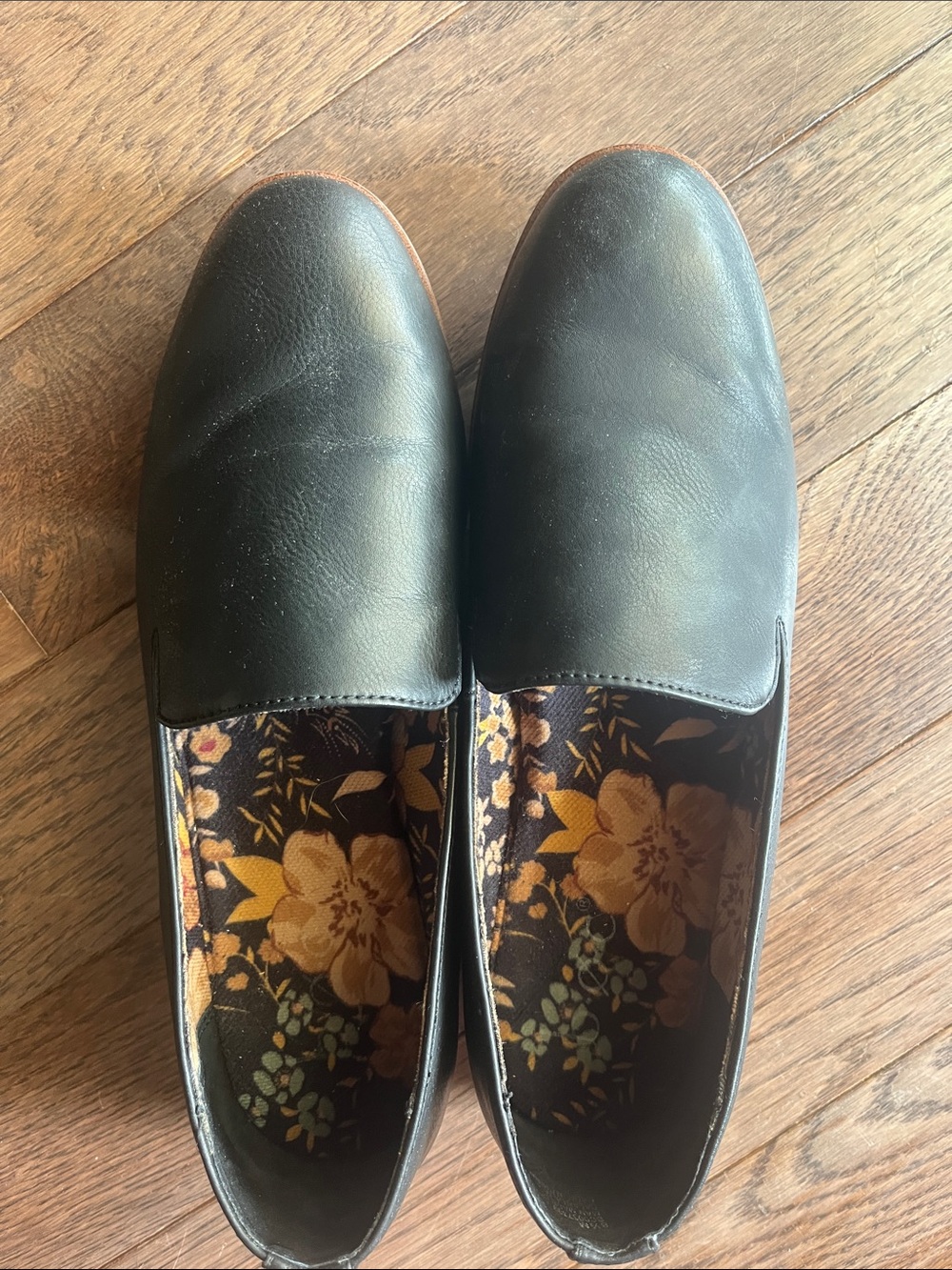 B.O.C women’s leather loafer